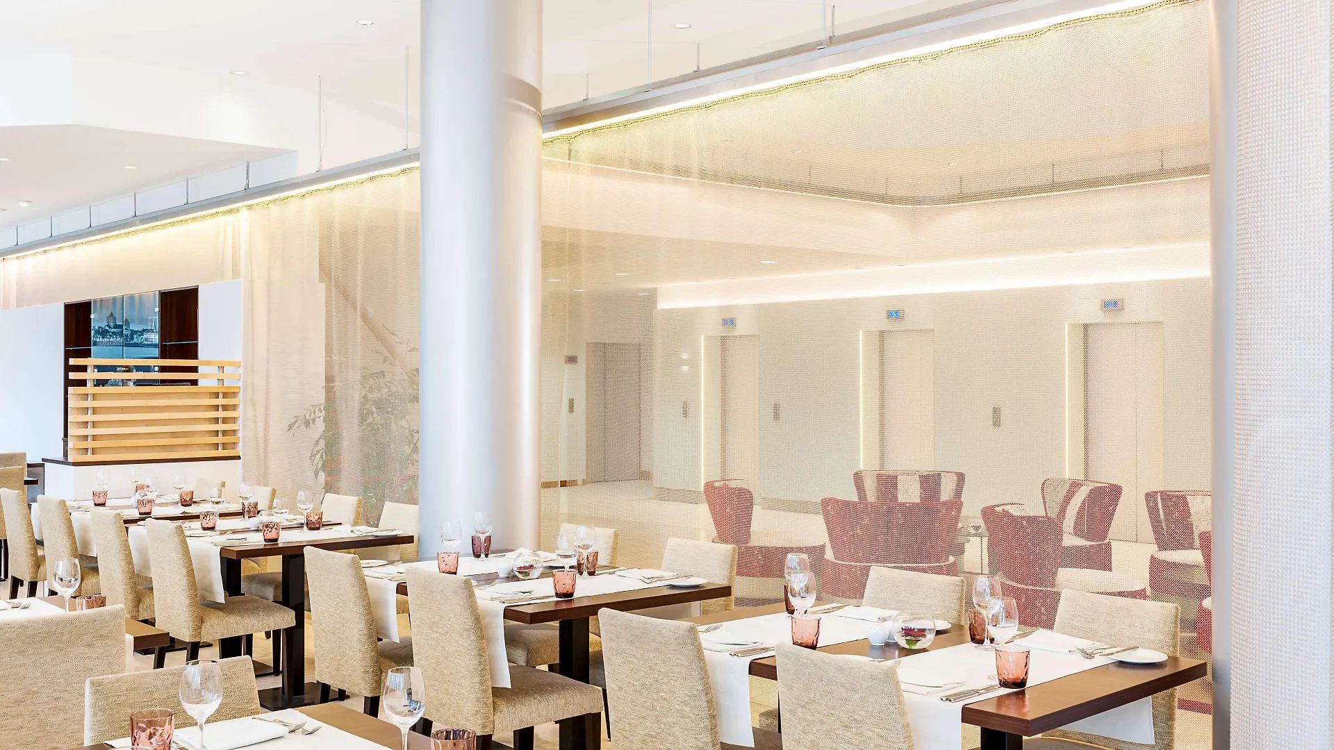 Nh Collection Koeln Mediapark Hotel 4*, Cologne