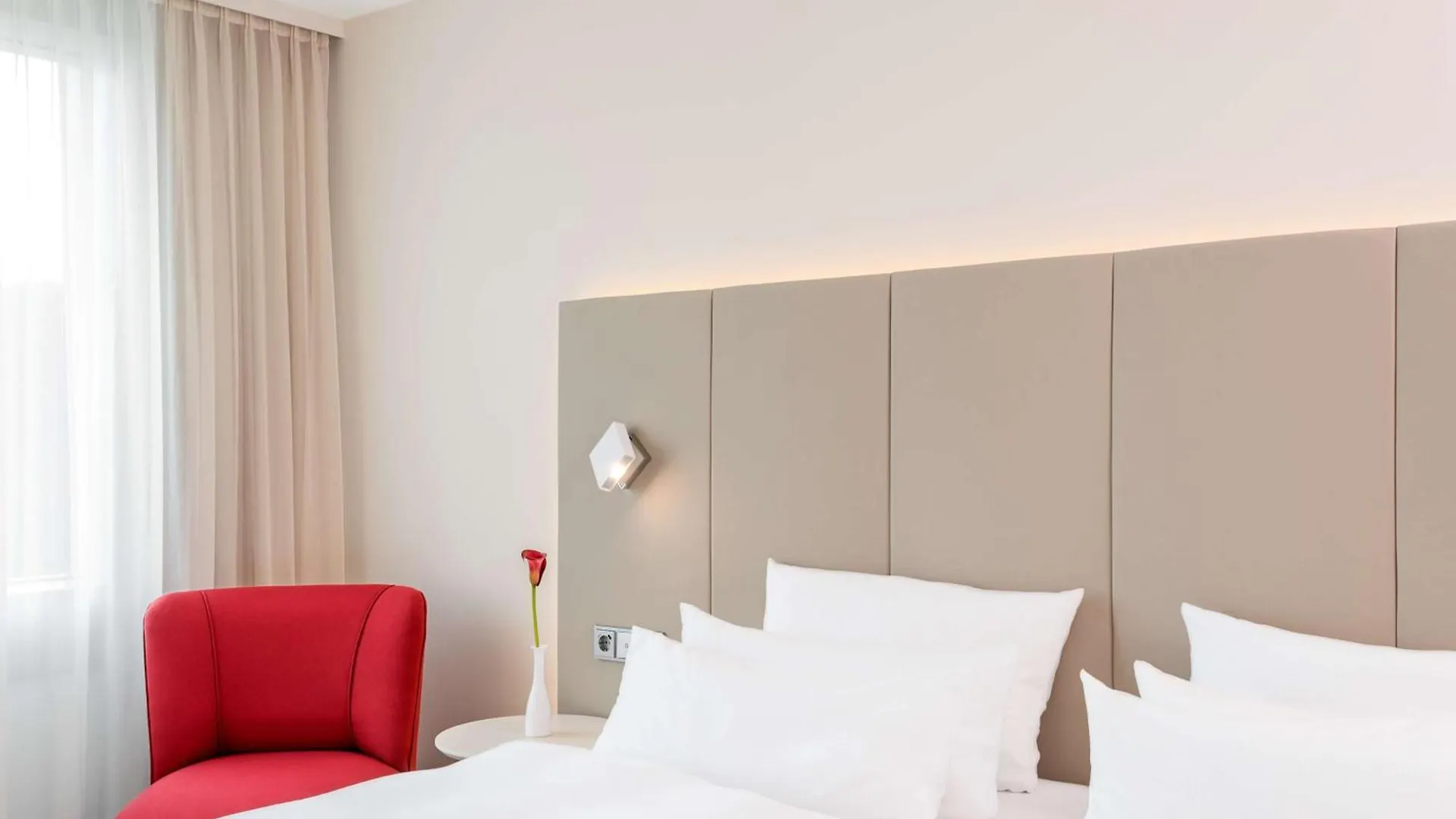Nh Collection Koeln Mediapark Hotel 4*, Cologne